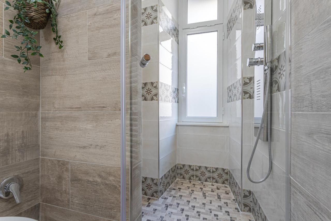 Adriana'S Suites In Prati Close To Vatican Museum 罗马 外观 照片